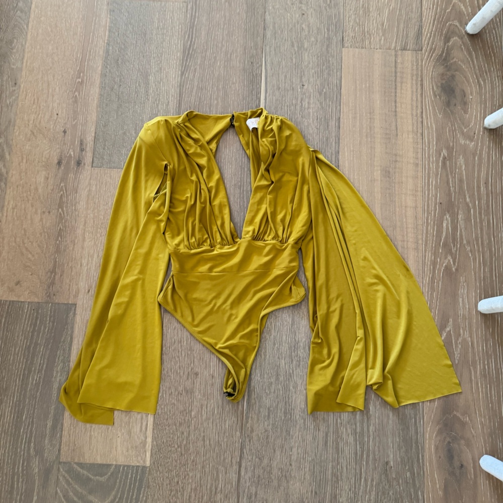 Cape style bodysuit top